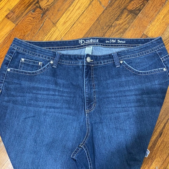 New Directions Size 24W Bootcut Jeans - Picture 2 of 3